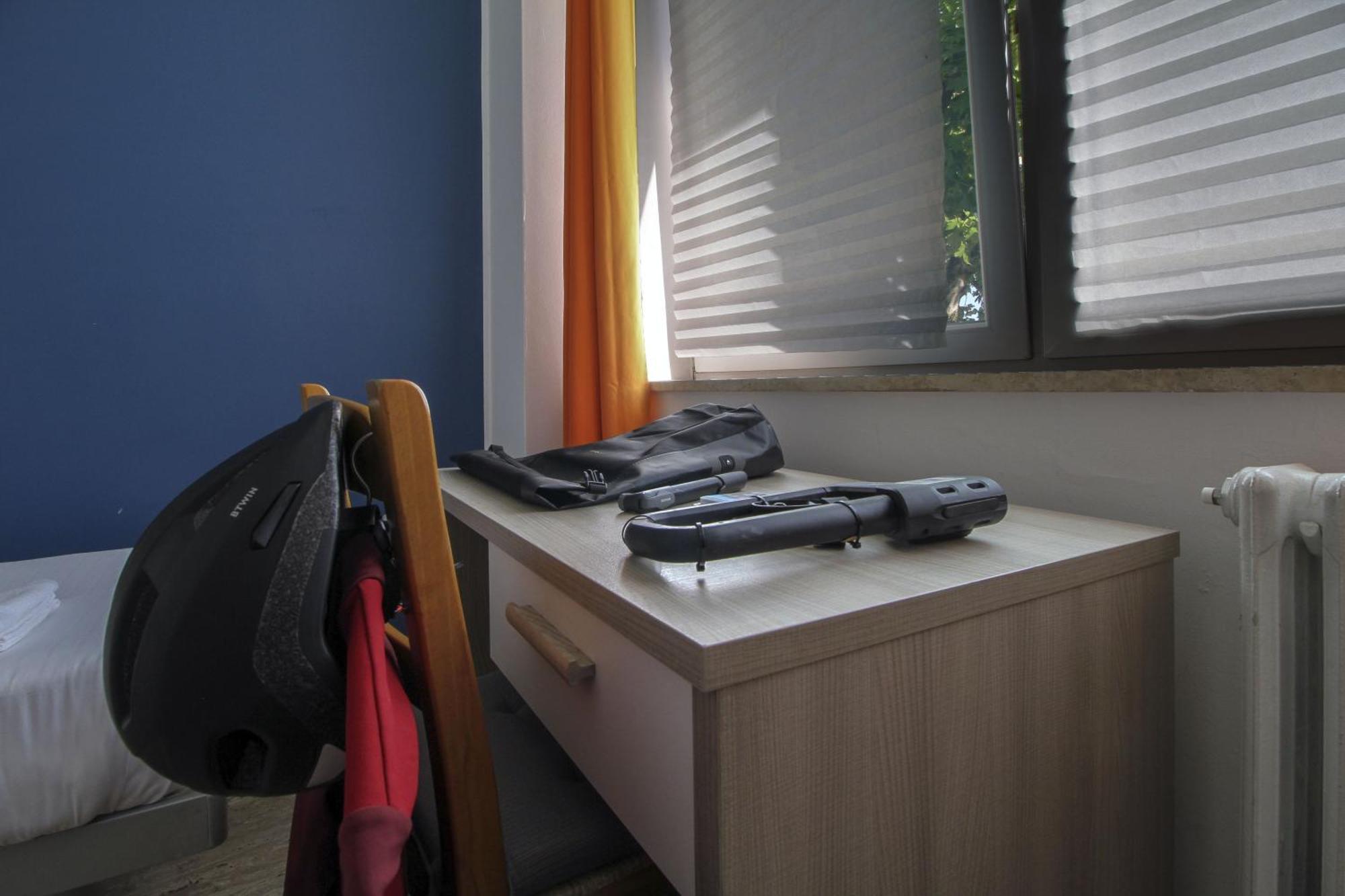 La Cordata Accommodation - Woodhouse Bike Hotel Cinisello Balsamo Εξωτερικό φωτογραφία
