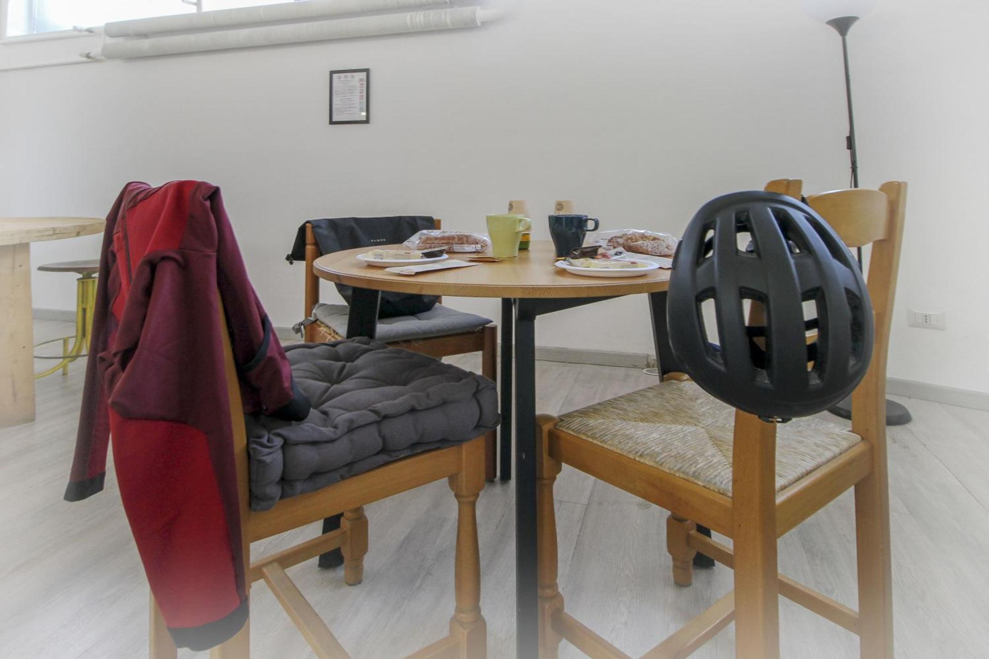 La Cordata Accommodation - Woodhouse Bike Hotel Cinisello Balsamo Εξωτερικό φωτογραφία